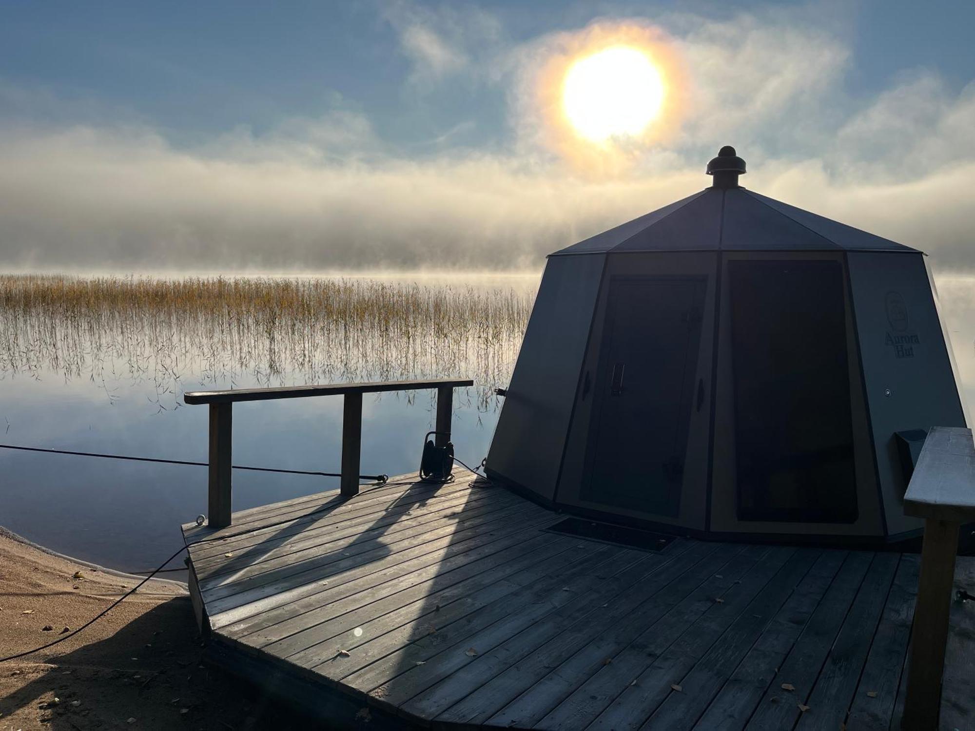 Vikajaervi Lake View Experience Igloos Rovaniemi Exterior photo