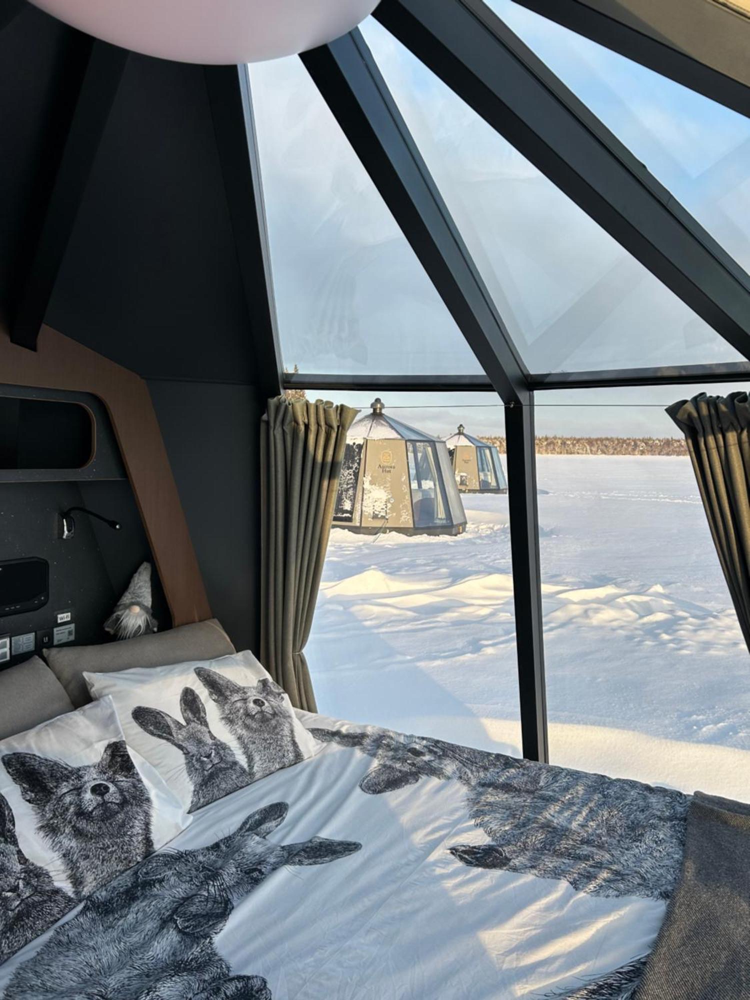 Vikajaervi Lake View Experience Igloos Rovaniemi Exterior photo